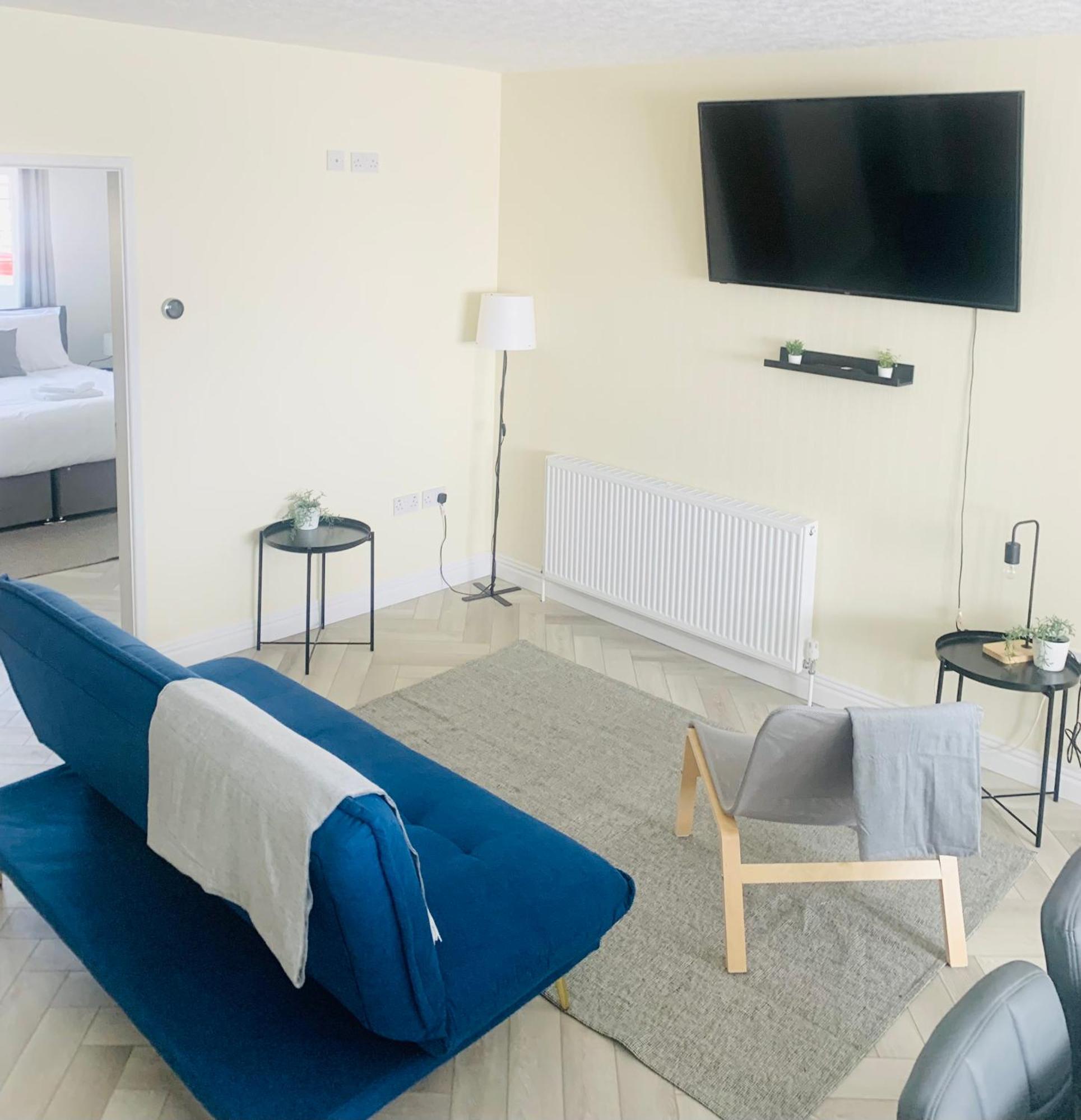 Newly Renovated, Modern 3 Bed Apartment Walmersley Esterno foto